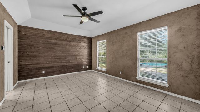 808 W Couts Street, Weatherford, TX 76086