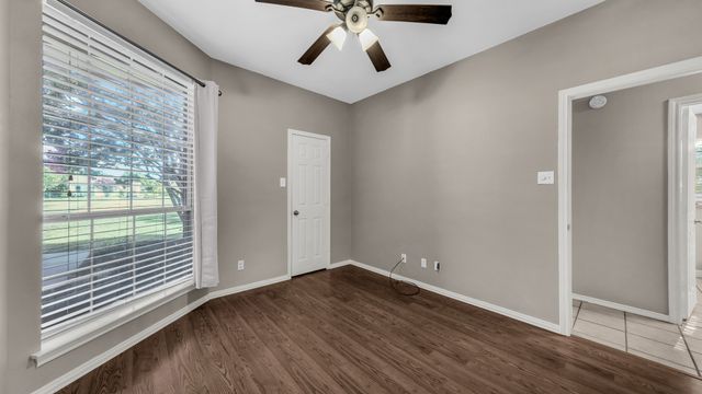808 W Couts Street, Weatherford, TX 76086
