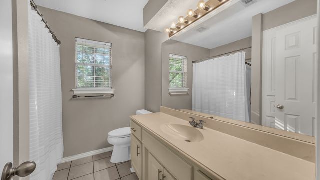 808 W Couts Street, Weatherford, TX 76086