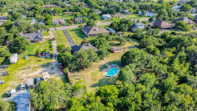 808 W Couts Street, Weatherford, TX 76086