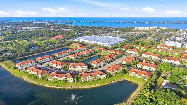 173 NAVIGATION CIRCLE 107, Osprey, FL 34229
