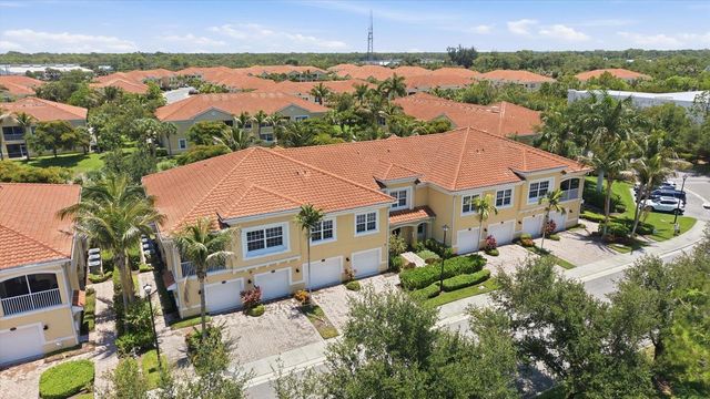 173 NAVIGATION CIRCLE 107, Osprey, FL 34229