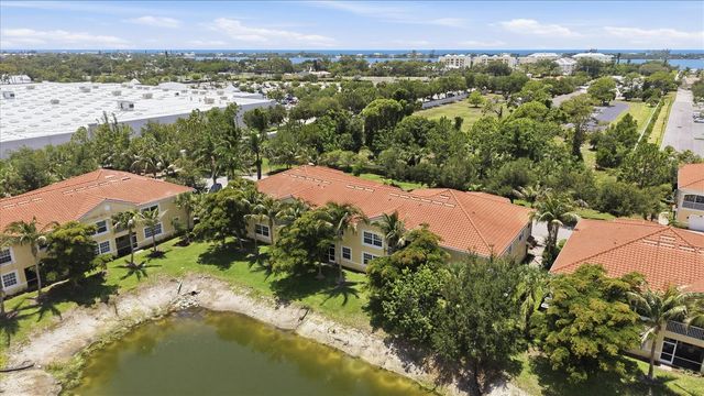 173 NAVIGATION CIRCLE 107, Osprey, FL 34229