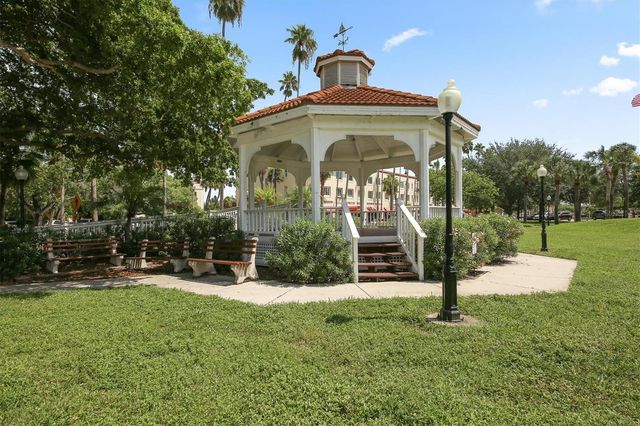 173 NAVIGATION CIRCLE 107, Osprey, FL 34229