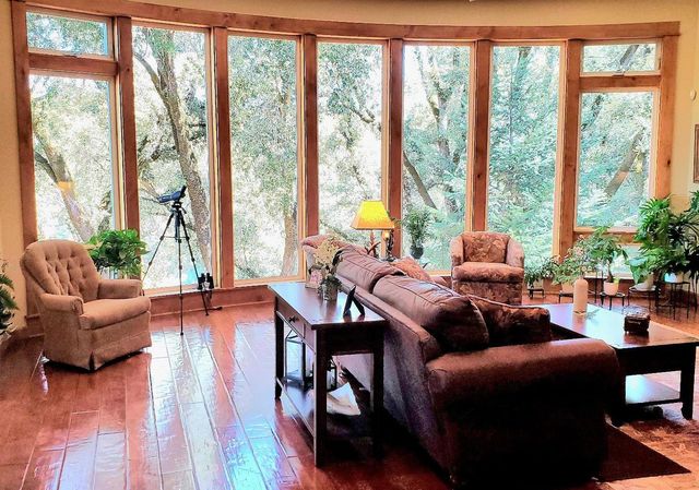 1440 Dog Bar, Colfax, CA 95713