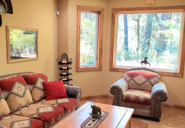 1440 Dog Bar, Colfax, CA 95713