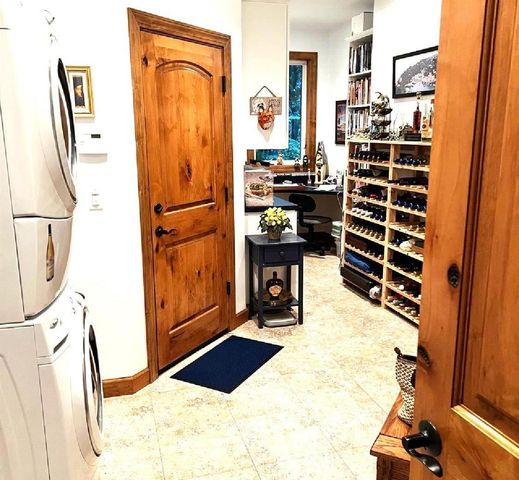 1440 Dog Bar, Colfax, CA 95713