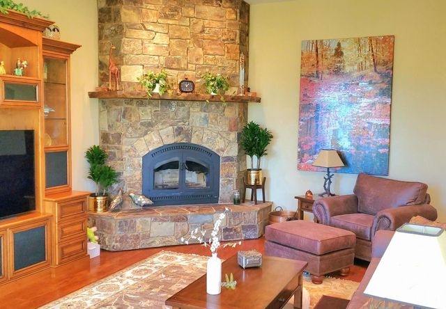 1440 Dog Bar, Colfax, CA 95713