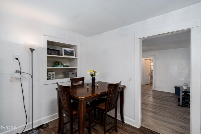 1676 Tn-91, Elizabethton, TN 37643