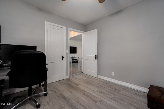 1676 Tn-91, Elizabethton, TN 37643