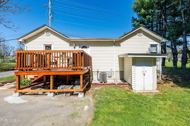 1676 Tn-91, Elizabethton, TN 37643