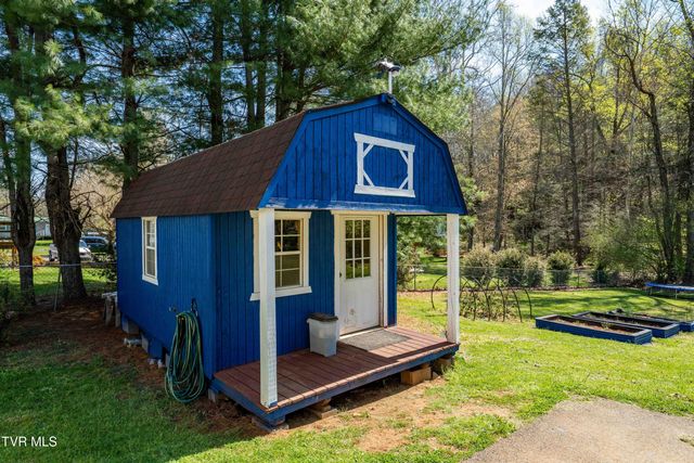 1676 Tn-91, Elizabethton, TN 37643