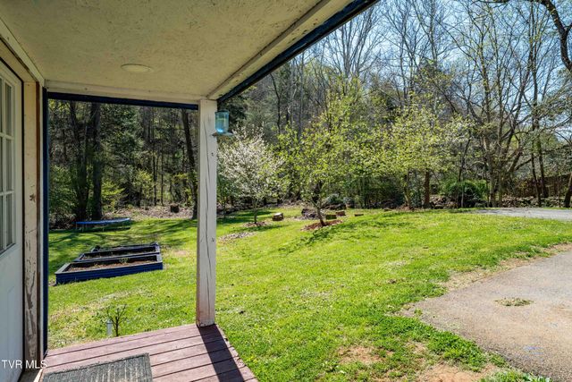 1676 Tn-91, Elizabethton, TN 37643