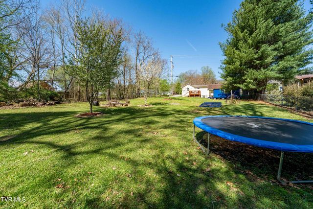 1676 Tn-91, Elizabethton, TN 37643