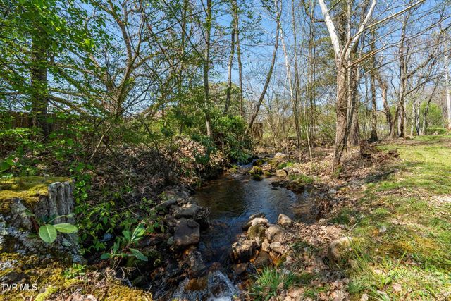 1676 Tn-91, Elizabethton, TN 37643