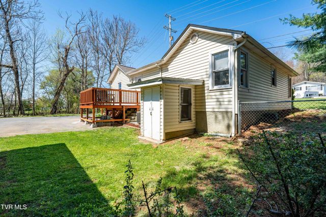 1676 Tn-91, Elizabethton, TN 37643