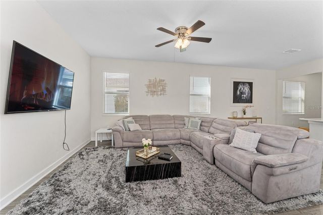 11934 IMAGINARY WAY, Orlando, FL 32832