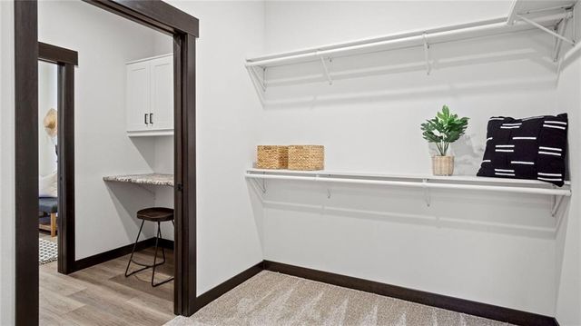 3367 Iris Drive, Eau Claire, WI 54703