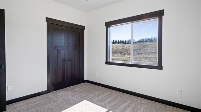 3367 Iris Drive, Eau Claire, WI 54703