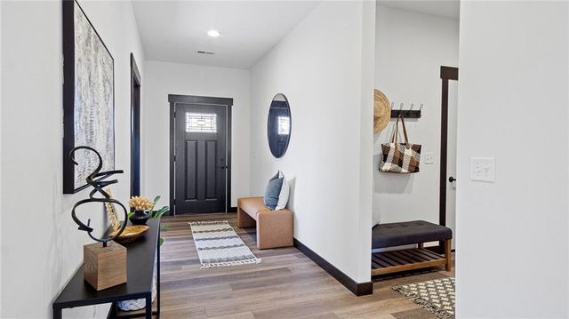 3367 Iris Drive, Eau Claire, WI 54703