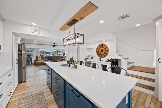 445 Gulf Shore Drive UNIT 14, Destin, FL 32541