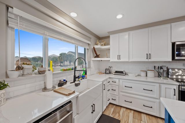 445 Gulf Shore Drive UNIT 14, Destin, FL 32541