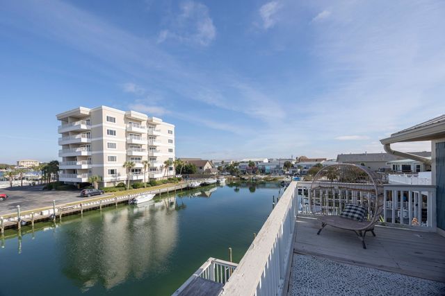 445 Gulf Shore Drive UNIT 14, Destin, FL 32541