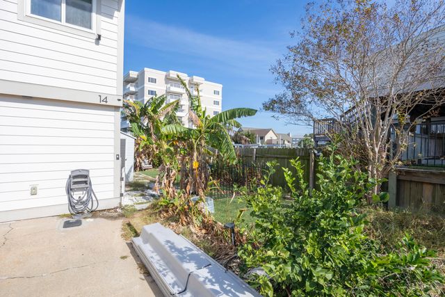 445 Gulf Shore Drive UNIT 14, Destin, FL 32541