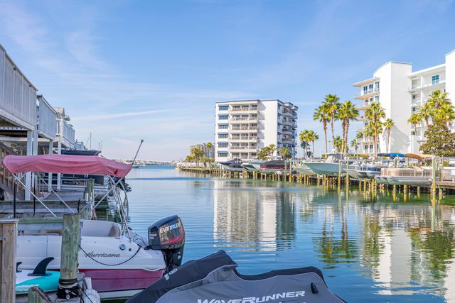 445 Gulf Shore Drive UNIT 14, Destin, FL 32541