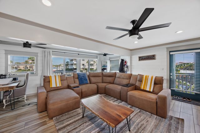 445 Gulf Shore Drive UNIT 14, Destin, FL 32541