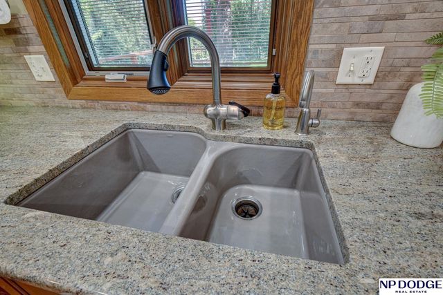 1154 James Drive, Blair, NE 68008