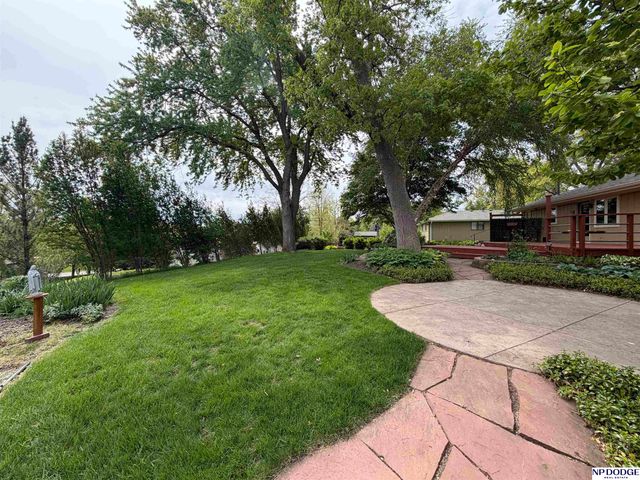 1154 James Drive, Blair, NE 68008