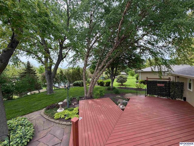 1154 James Drive, Blair, NE 68008