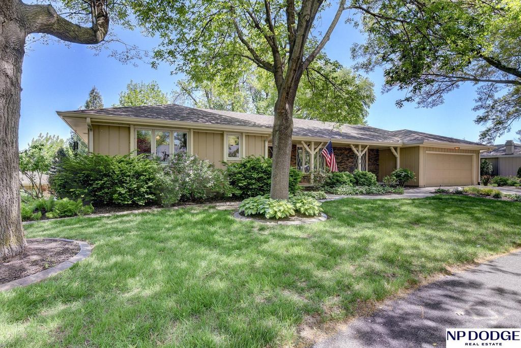 1154 James Drive, Blair, NE 68008