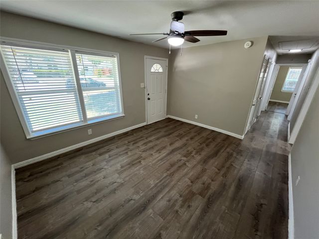 1809 Sycamore Drive, Mesquite, TX 75149