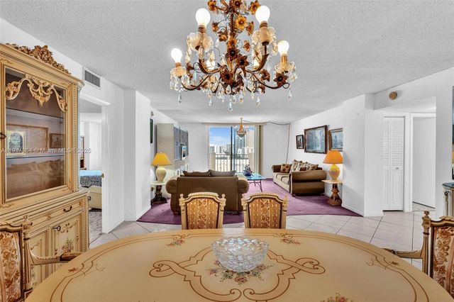 1865 S Ocean Dr 19E, Hallandale Beach, FL 33009