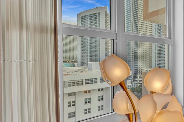 1865 S Ocean Dr 19E, Hallandale Beach, FL 33009