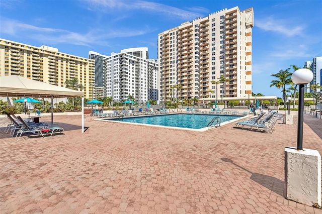 1865 S Ocean Dr 19E, Hallandale Beach, FL 33009