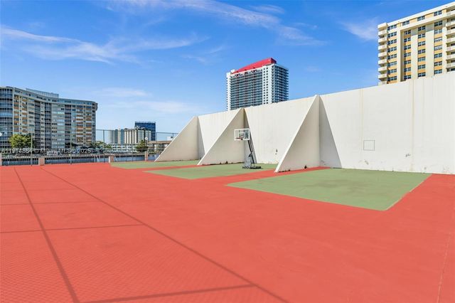 1865 S Ocean Dr 19E, Hallandale Beach, FL 33009