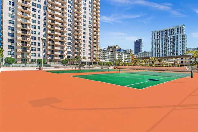 1865 S Ocean Dr 19E, Hallandale Beach, FL 33009