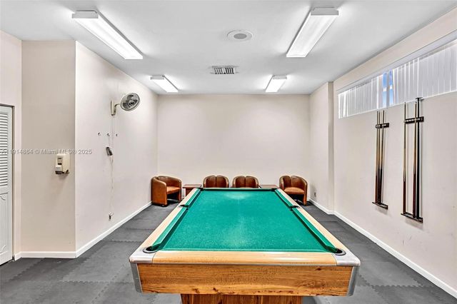 1865 S Ocean Dr 19E, Hallandale Beach, FL 33009