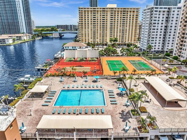 1865 S Ocean Dr 19E, Hallandale Beach, FL 33009