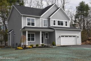 3 Hunter Court, Milton, NY 12020
