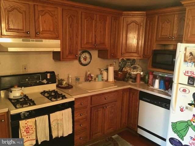 6735 KINCHELOE AVE, Baltimore, MD 21207