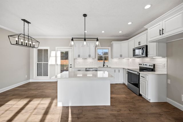 550 TRICE RD, Henderson, TN 38340