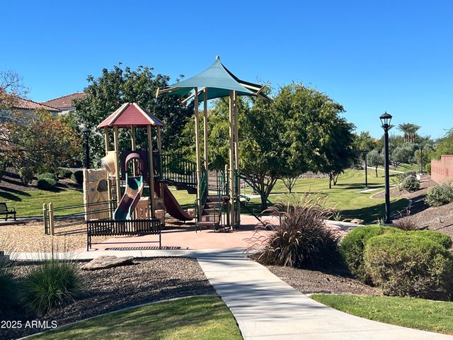 836 E CONSTANCE Way, Phoenix, AZ 85042