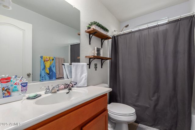 836 E CONSTANCE Way, Phoenix, AZ 85042