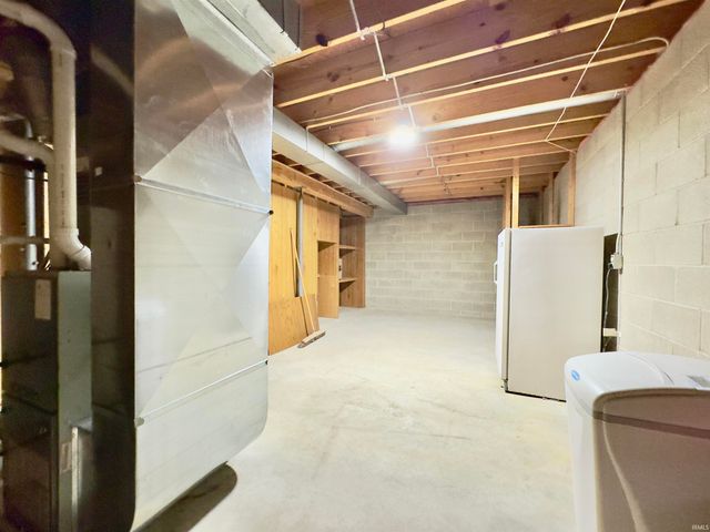 18373 Northrop Drive, Goshen, IN 46526