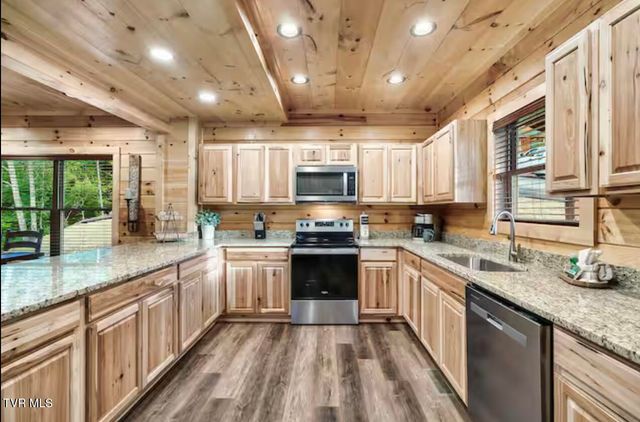 848 String Run Way, Lot 25, Pigeon Forge, TN 37863