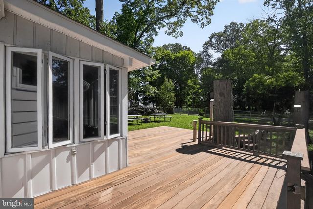 930 SYKESVILLE RD, Williamstown, NJ 08094